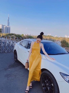 ĐẦM MAXI HỞ LƯNG CỔ YẾM