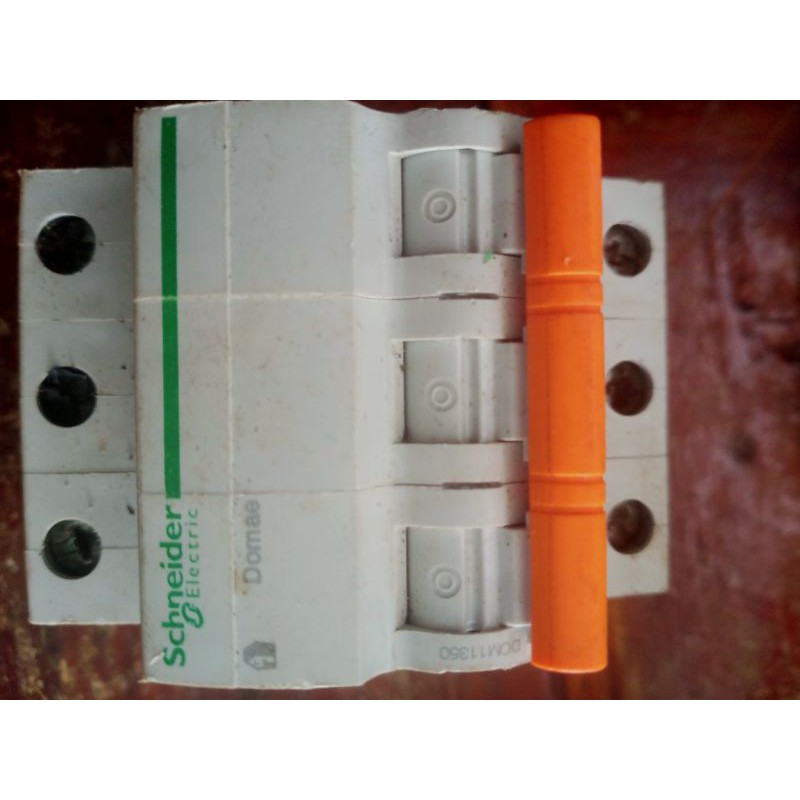 Aptomat / Magnetic contactors ( CB)/cầu dao/công tắc chống giật