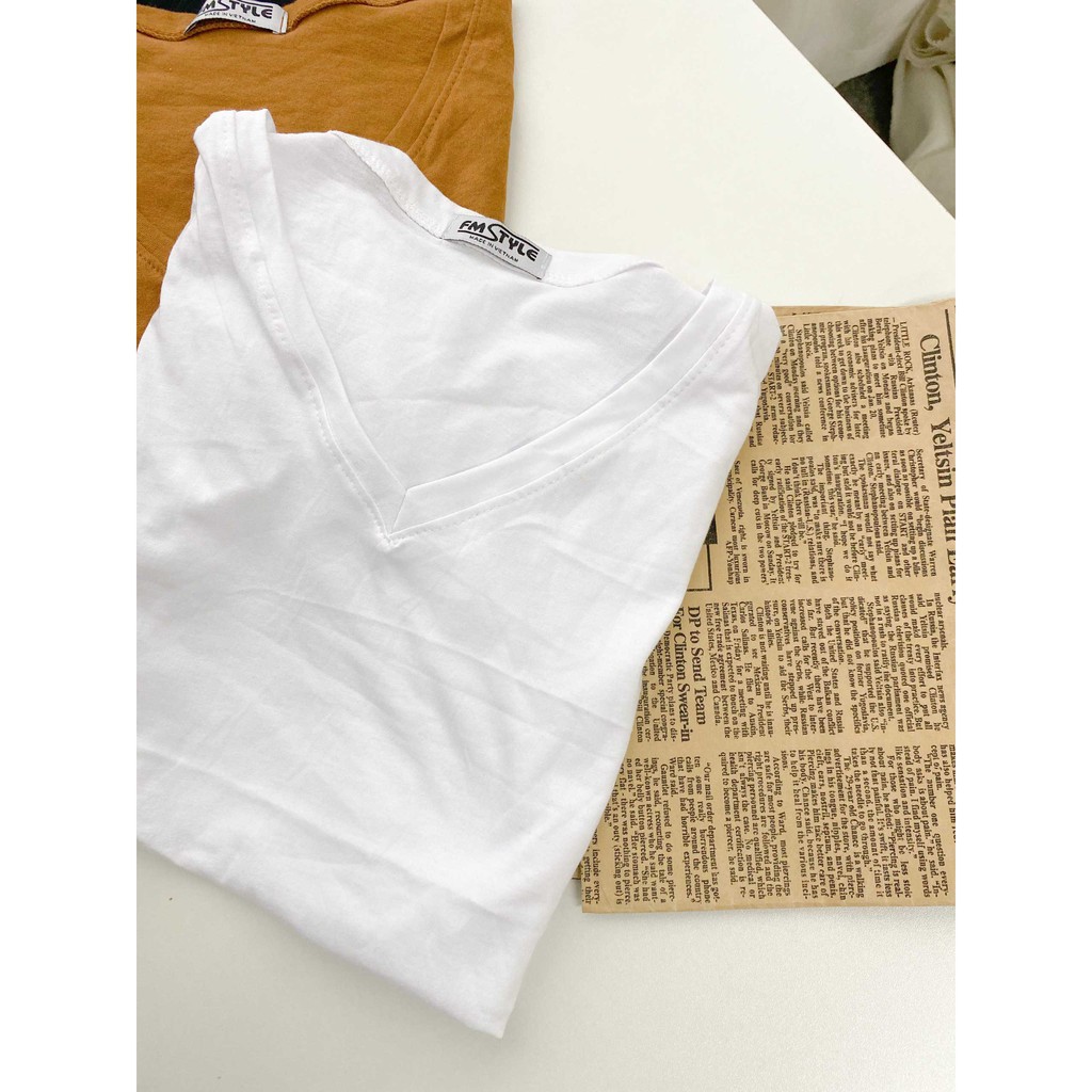 Áo thun trơn tay lỡ basic nữ, áo phông cổ V đẹp đi học ulzzang thời trang Fmstyle Saigon 21TU06T372101 | BigBuy360 - bigbuy360.vn