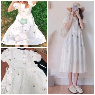 Đầm váy hoa cúc tay bồng dáng babydoll