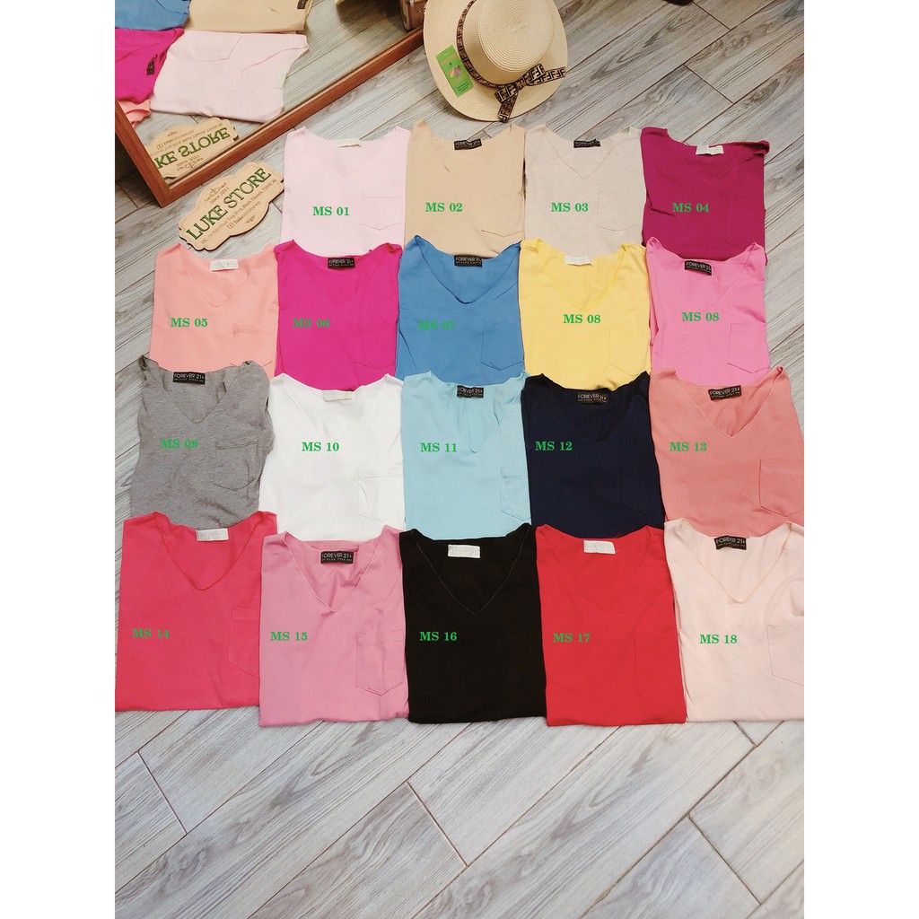 Áo thun cotton lụa cổ tim cuốn biên, có túi