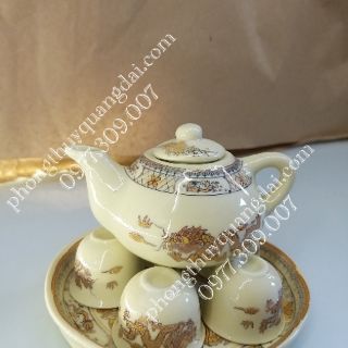 Ấm chén thờ vàng bát tràng