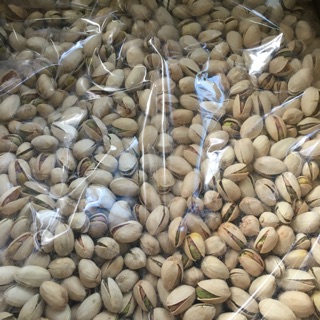 1kg Hạt dẻ cười loại ko tẩy trắng