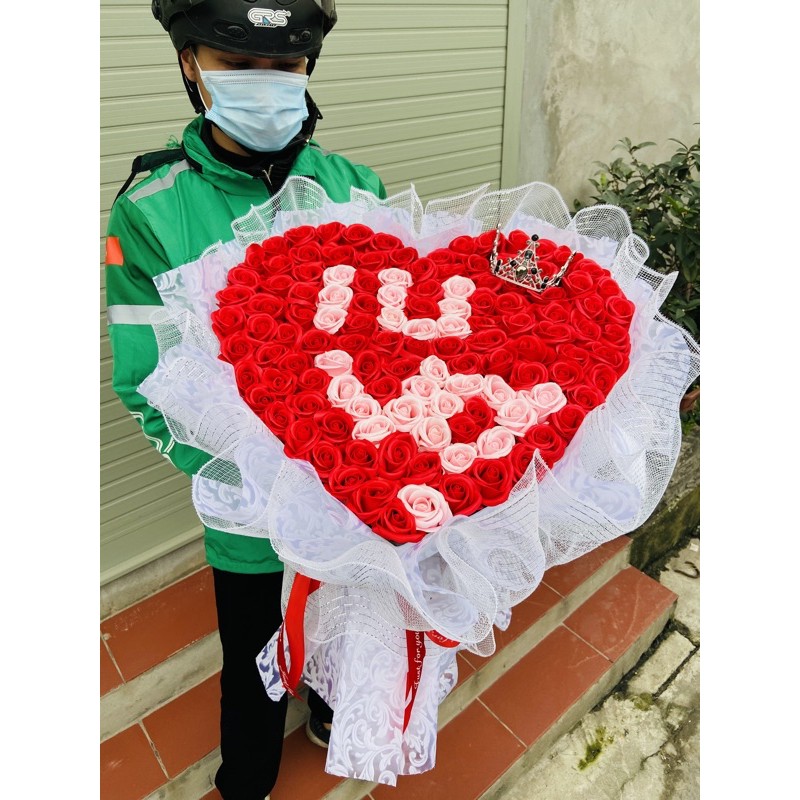 [Quà Sinh Nhật-Quà Tặng 20/10-8/3] bó hoa hong sáp kết chữ theo yêu cầu 99 bông tặng kèm vương miệng và thiệp