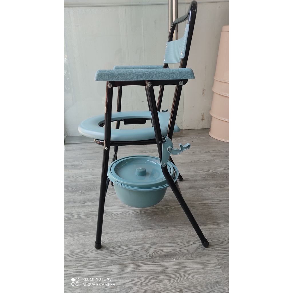 GHẾ BÔ VỆ SINH CHO NGƯỜI GIÀ FS-899