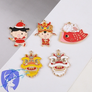 Hợp Kim Nhỏ Giọt Dầu Năm Mới Sư Tử Khiêu Vũ Đầu Năm Mới Đêm Giao Thừa Bé Gái Đỏ Cá Koi Mặt Dây Chuyền