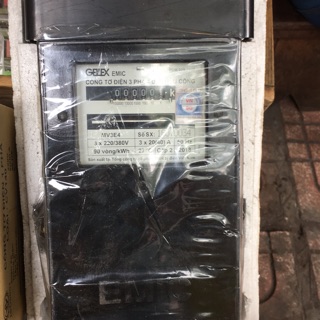 Công tơ 3 pha EMIC