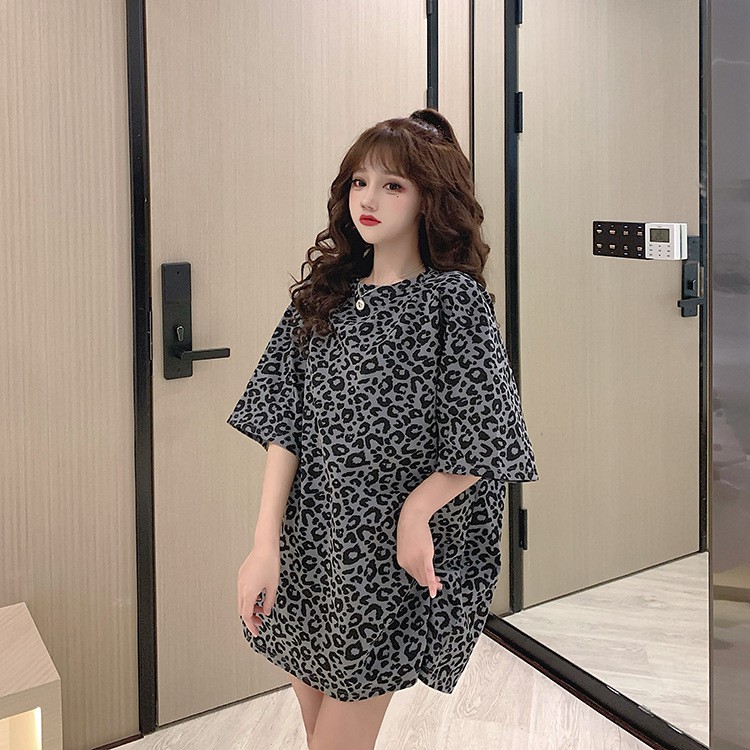 ÁO THUN NỮ TAY NGẮN CỔ TRÒN DÁNG RỘNG HOẠ TIẾT DA BÁO  UNISEX