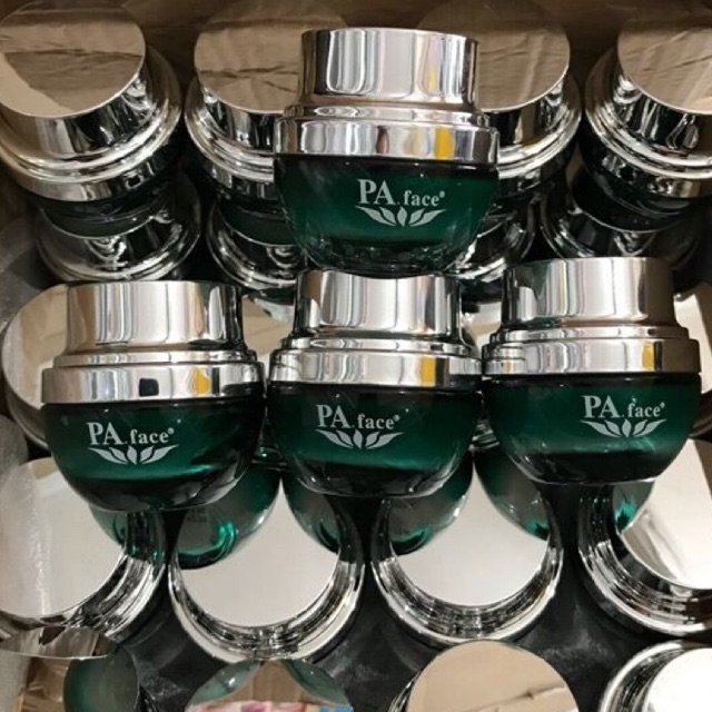 Kem đập bong nám Dr.face