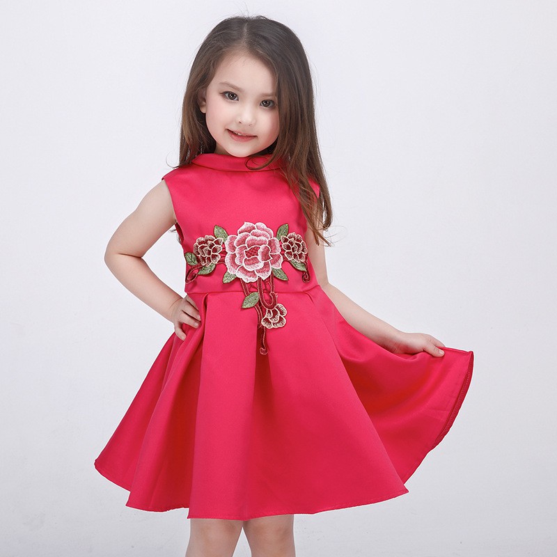 Đầm dạ hội bé gái