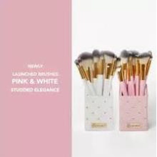 Bộ Cọ trang điểm 12 cây BH Cosmetic