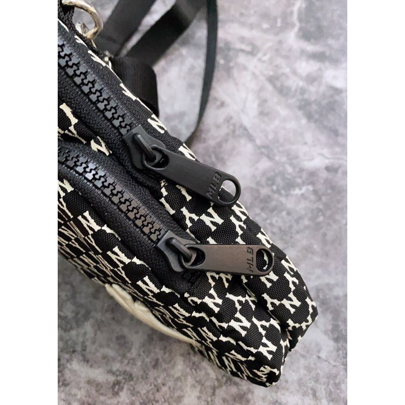 ⚡️ Túi mini đeo chéo M.L.B NY Monogram Mini Cross Bag - Black HÀNG XUẤT DƯ FULL TEM TAG