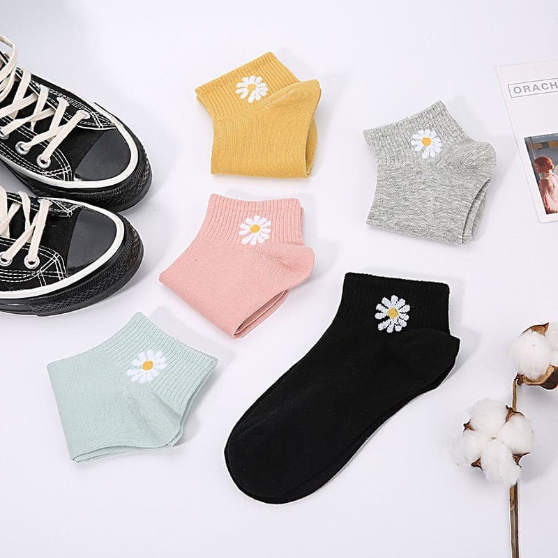 [Giao ngẫu nhiên màu] Combo 3 đôi tất hoa cúc siêu hot