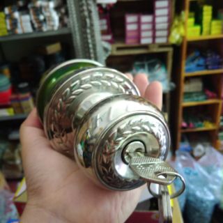 Khóa nắm tròn Việt tiệp