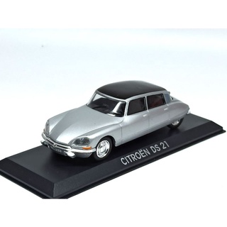 Mô hình xe Citroen DS21