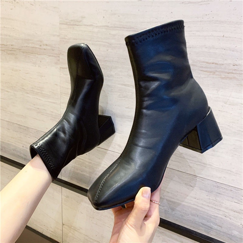 Chelsea Boots ngắn của nữ Martin dày gót mùa xuân và thu Đàn hồi mỏng đơn đế vuông giữa ngón chân năm 2021 mới Đô