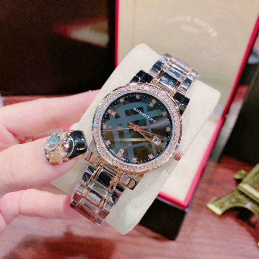 Đồng Hồ Nữ Đeo Tay Burberry Hàng FullBox Đẹp Thời Trang Cao Cấp Đính Đá Viền Dây Thép Không Gỉ Mẫu Hót 2022