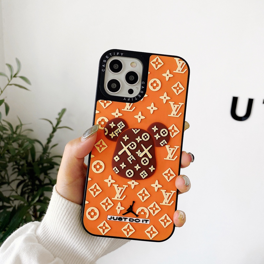 HÌNH GẤU CUTE Ốp Điện Thoại Silicon In Logo 3D LV Kaws Gấu lưng cứng Casetify iphone 7 8 X XS 11 12 13 14 PRO PLUS MAX