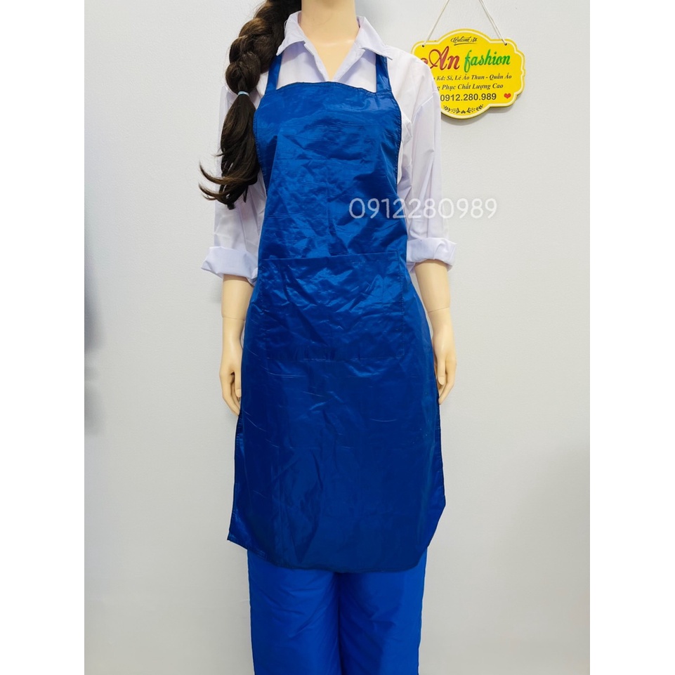 Tạp dề yếm chống thấm nước có túi màu xanh dương, tạp dề thủy sản _ Hình chụp thật