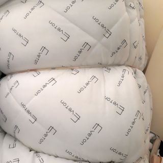 Ruột chăn bông Eveton