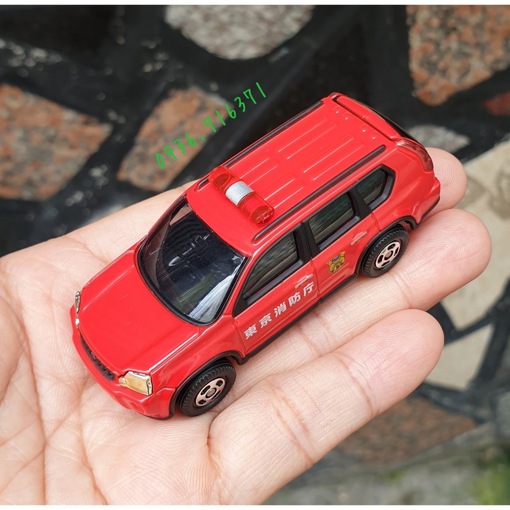 Mô hình xe cứu hỏa tomica Nhật bản