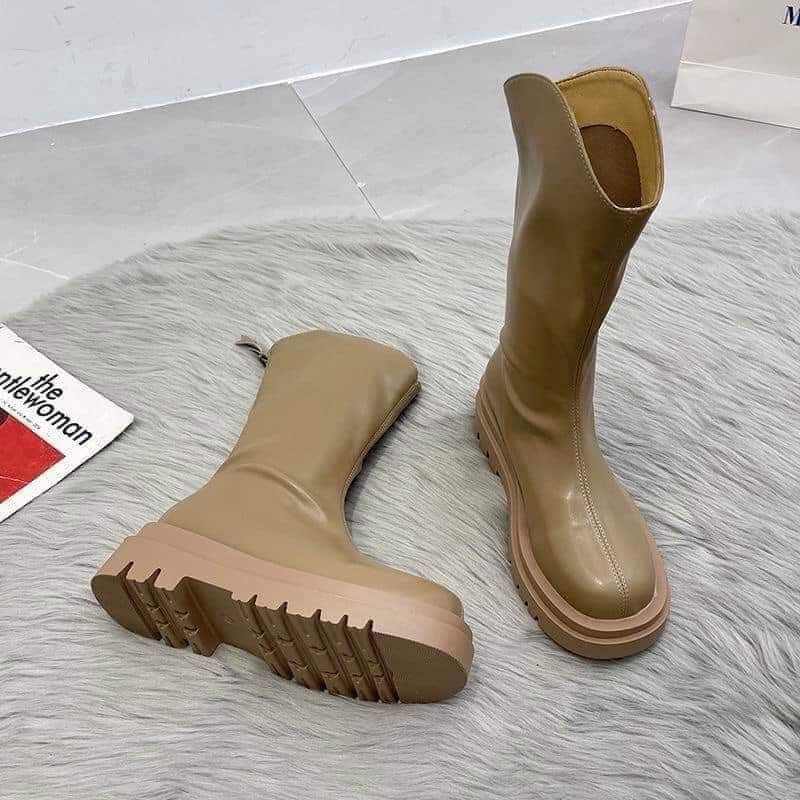Boot lửng chân