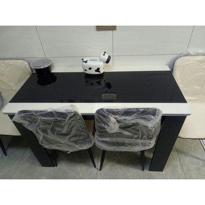 RE0687 Bộ bàn ăn 70x120cm gỗ cao cấp 4 ghế bọc da - Bộ bàn ghế phòng ăn