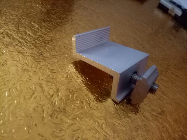 Kẹp bìa chuyên dụng 40mm kèm bu lông và con chạy