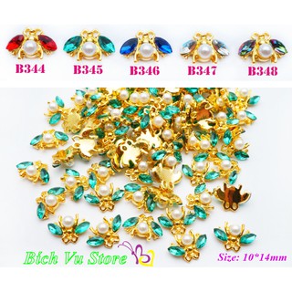 Đá kiểu con Ong; 4 viên/25k (đá sáng đẹp)
