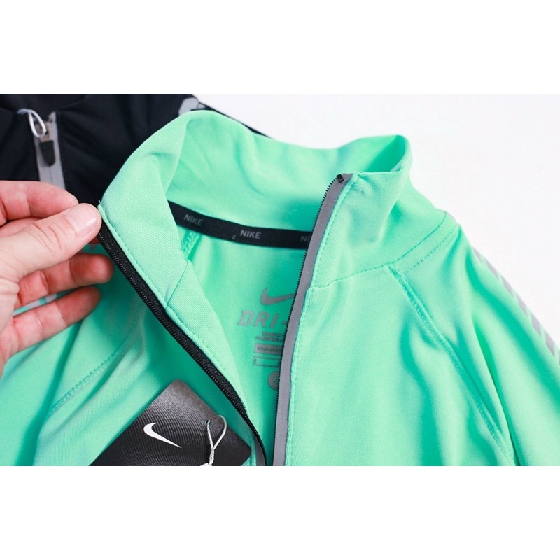 Áo Croptop Thể Thao Tay Dài Dáng Ôm Body Cực Tôn Dáng Kiểu Khóa Kéo