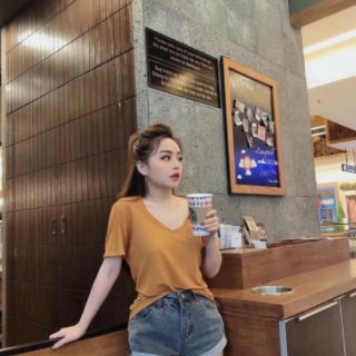 Phông cổ v xẻ tà