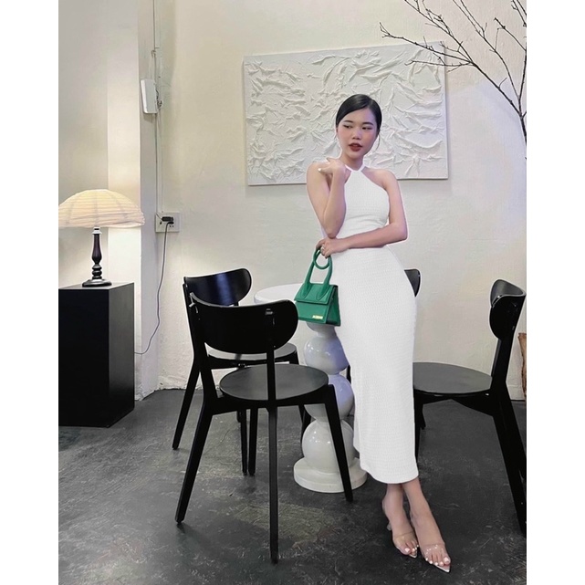 ĐẦM BODY CỔ YẾM HỞ LƯNG CHẤT XỐP ÔM DÁNG KTGIMI ( Kèm ảnh thật)