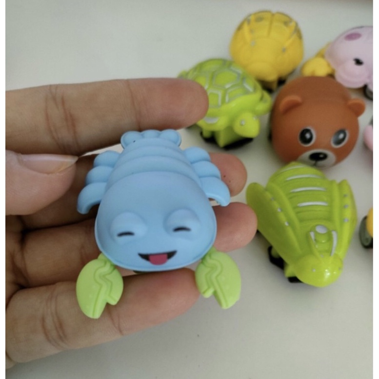 Đồ Chơi Chạy Đà Nhựa ABS Hình Động Vật Đáng Yêu Cho Bé!
