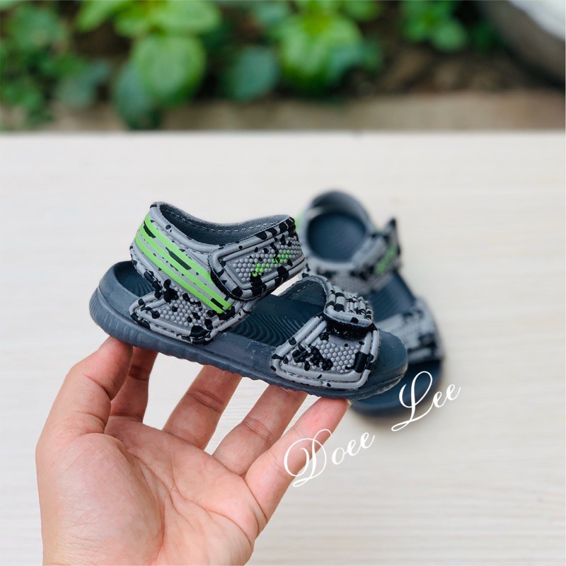 [ FREESHIP] sandal siêu nhẹ bé trai đẹp nhẹ