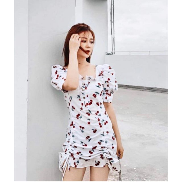 ĐẦM TRẮNG HỌA TIẾC CHERRY CỔ VUÔNG TRỄ VAI RÚT DÂY ĐUÔI CÁ | BigBuy360 - bigbuy360.vn