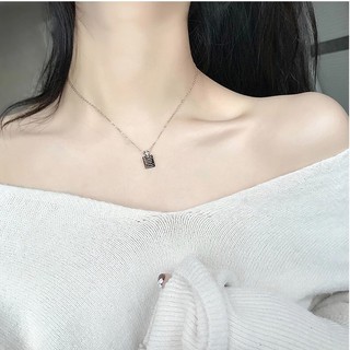 Dây chuyền titan lá thư