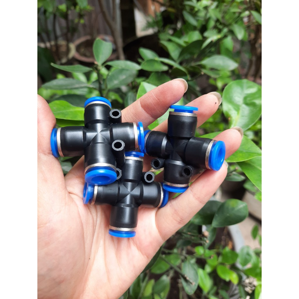 Cut chữ thập nối ống plastic dùng cho ống 8mm trong hệ thống phun sương