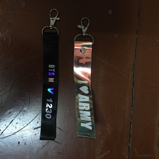 Móc đeo chìa khoá BTS và Blackpink