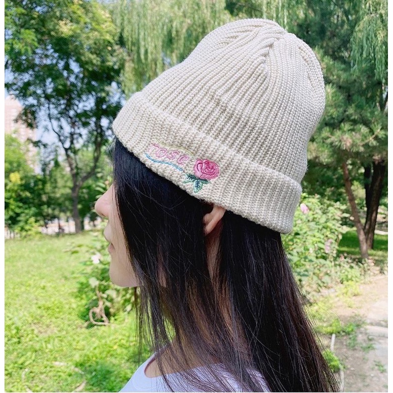 Nón Len Beanie Thêu Hoa Hồng