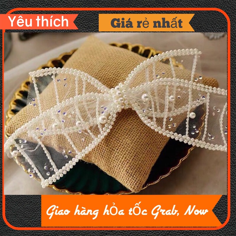 CÀI NƠ CÀI TÓC CÔ DÂU MÀU TRẮNG PHONG CÁCH DỄ THƯƠNG