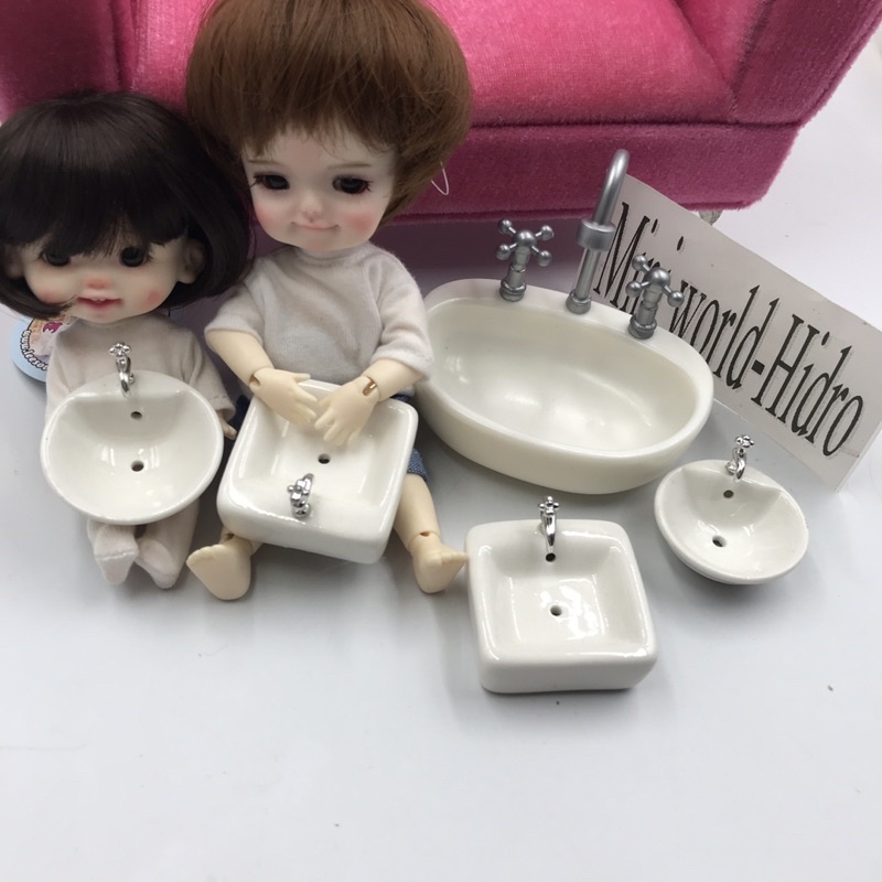 Mô hình Lavabo bồn rửa tay mini tí hon trang trí nhà búp bê Barbie tỉ lệ 1/6, 1/8, 1/12