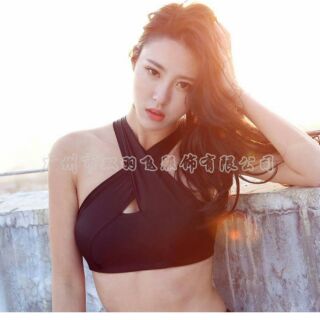 Áo bra chéo ngực size m màu đen
