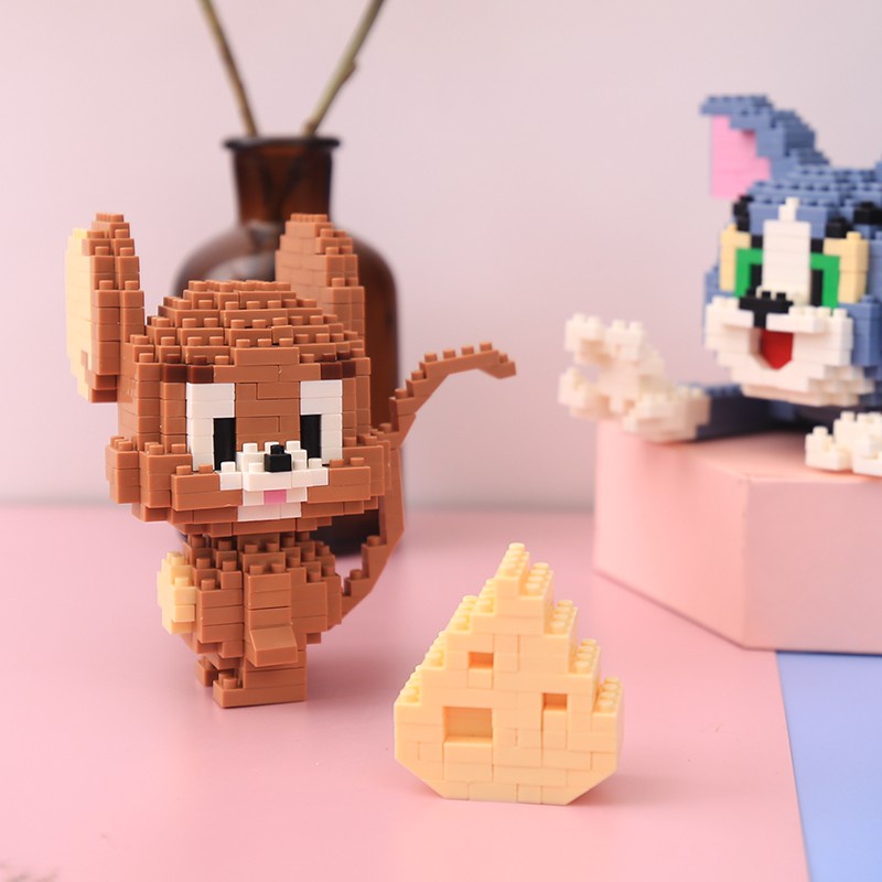 Lego Tom and Jerry - Bộ đồ chơi lắp ráp mô hình Disney