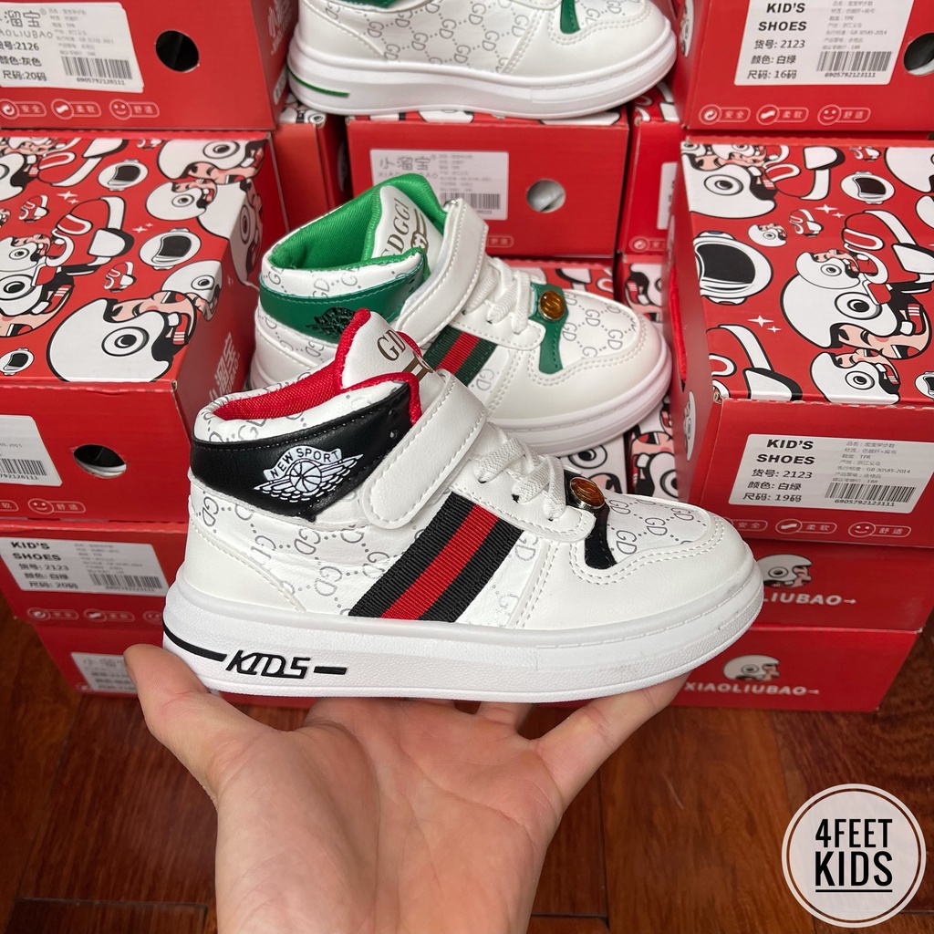 Giày cao cổ Sneaker cho bé trai bé gái từ 4-13 tuổi style Italy với thiết kệ quen thuộc nhưng không kém phần sang trọng