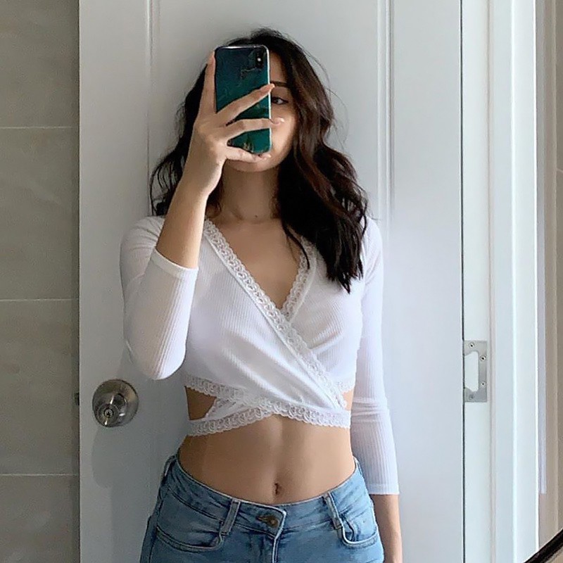 [Video thật] Áo Croptop Viền Ren Tay Dài Siêu Xinh A5107 | BigBuy360 - bigbuy360.vn