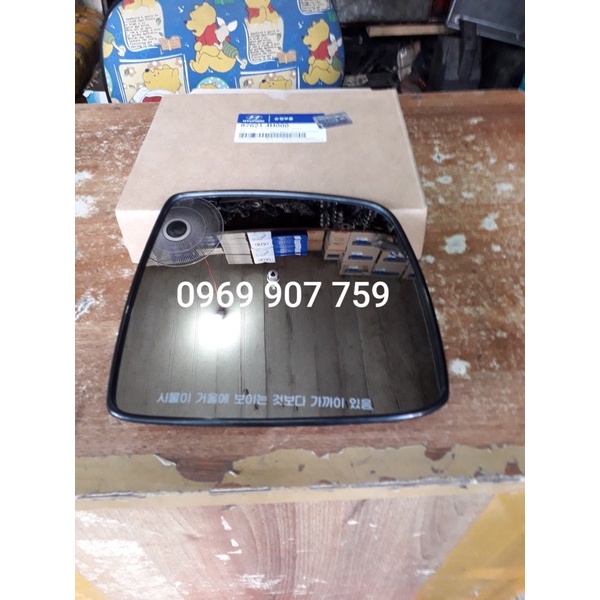 Mặt gương chiếu hậu Hyundai Starex grand