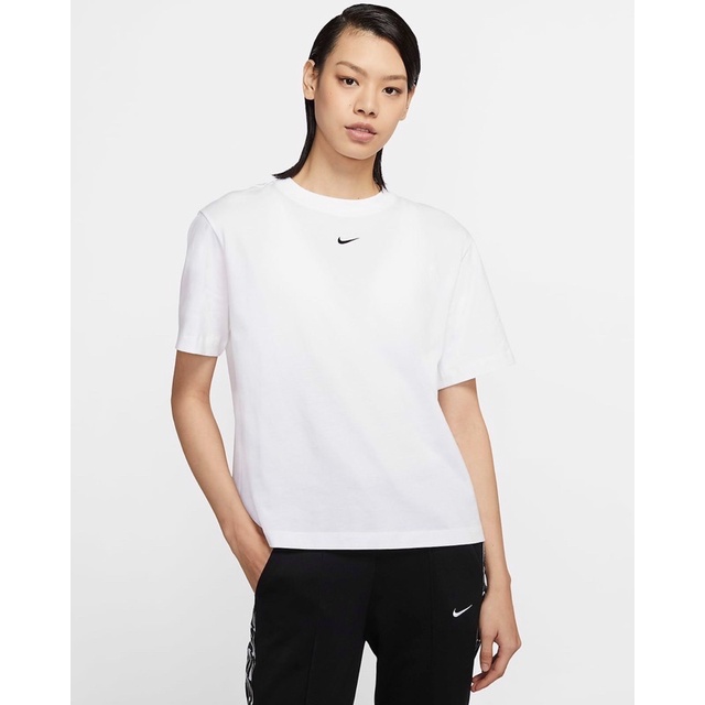 Áo Thun Basic Logo Thêu Chất Liệu Cotton Thoáng Mát