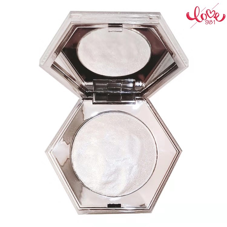 Phấn bắt sáng tạo khối trang điểm lấp lánh | BigBuy360 - bigbuy360.vn