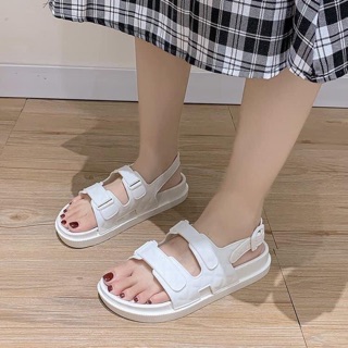 Sandal cao su êm chân