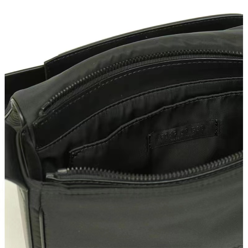 FEAR OF GOD FOG Season 7 One Shoulder Diagonal Messenger Bag High Street Pure Color Simple Chest Bag Mobile Phone Bag